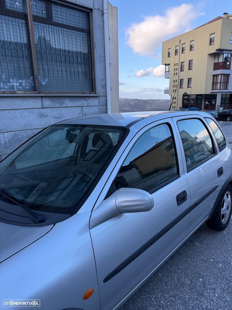 Opel Corsa - 3