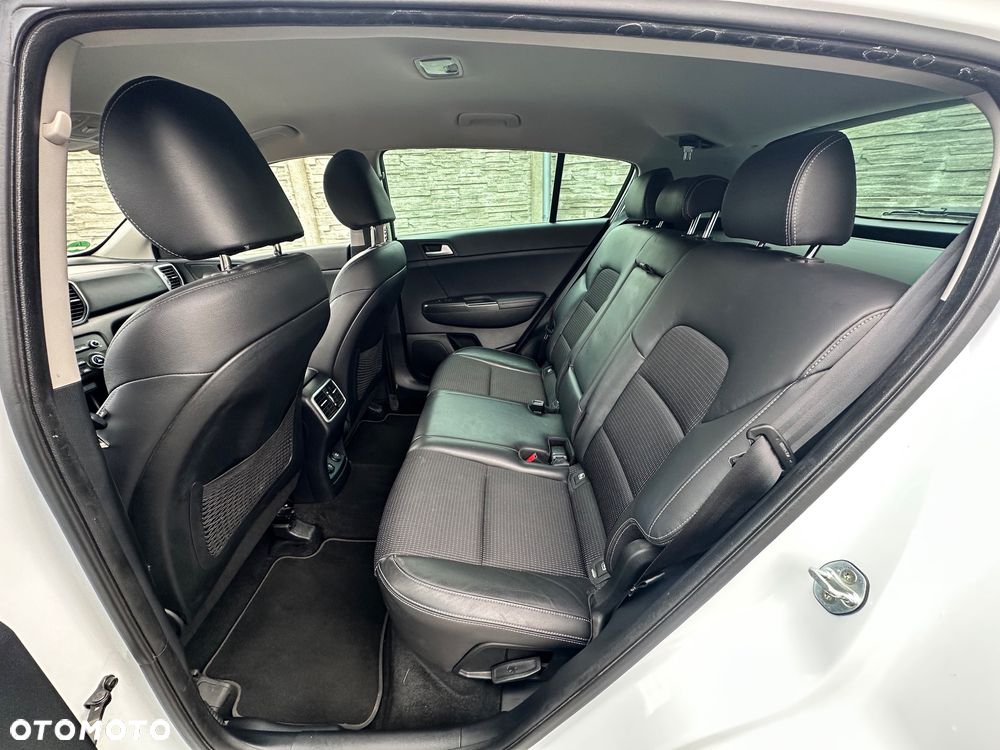 Kia Sportage 1.7 CRDI 2WD Dream-Team Edition - 7