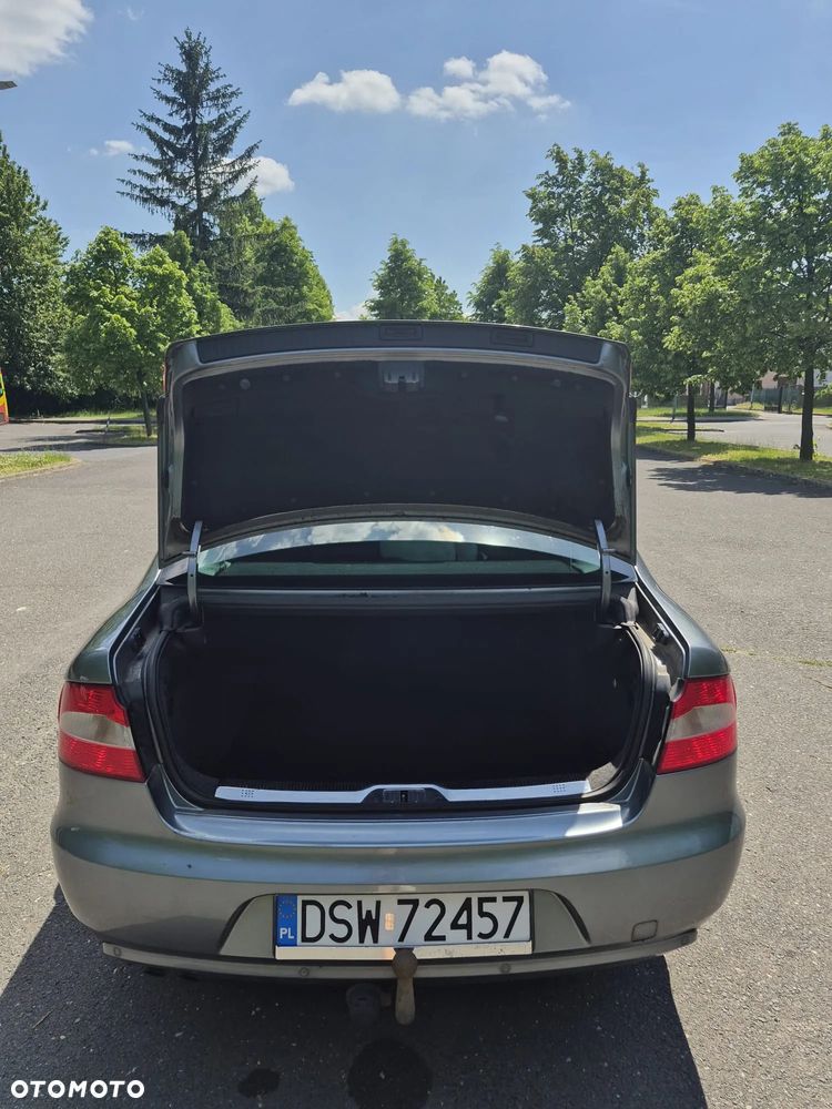 Skoda Superb 1.9 TDI Greenline - 15