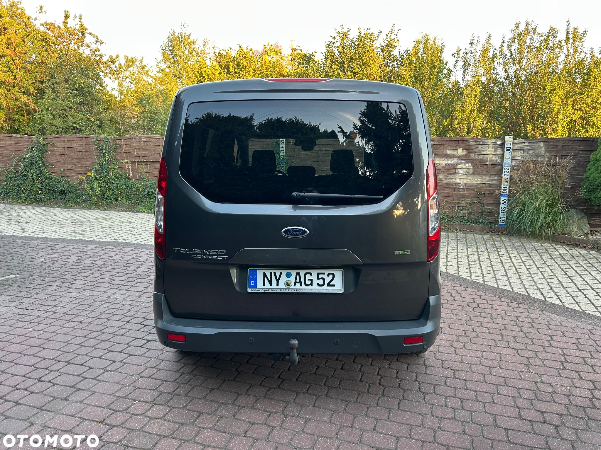 Ford Tourneo Connect - 8