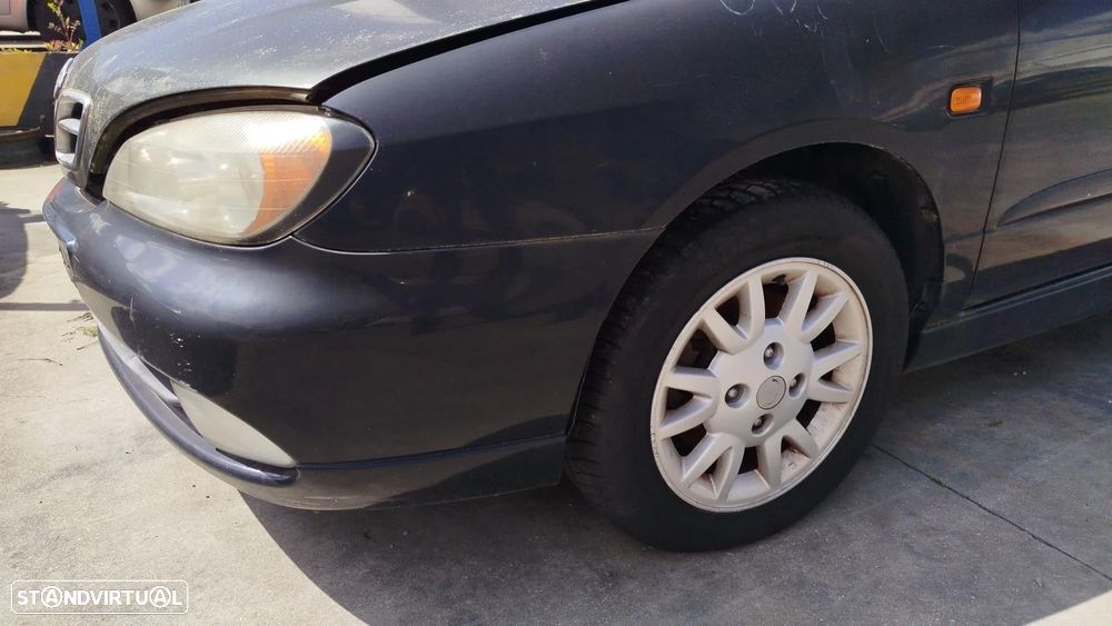 Pára-choques frente NISSAN Primera Hatchback (P11) - 2