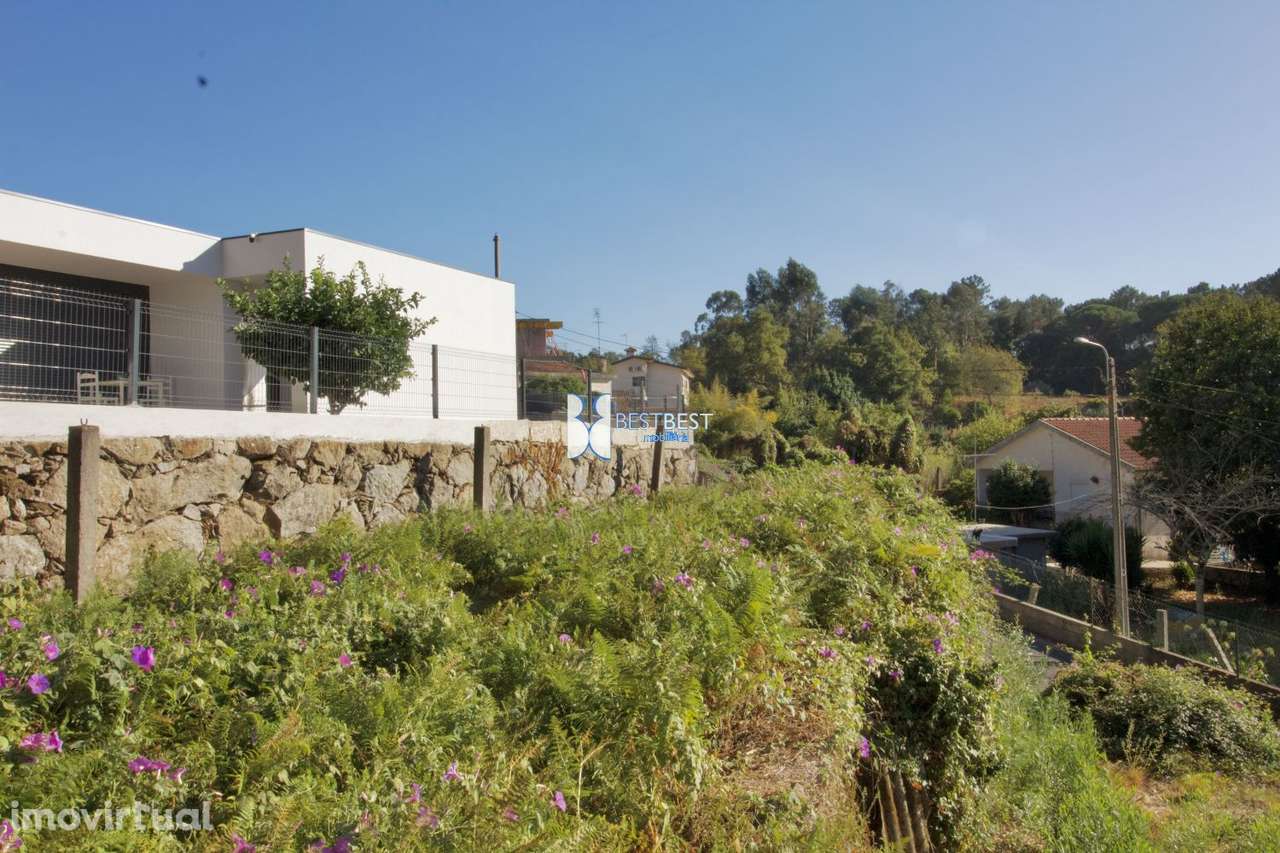 TERRENO COM MORALHA, PROJETO  EM LANDIM, 8 MINUTOS FAMALICÃO - Grande imagem: 5/28