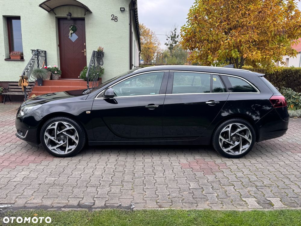 Opel Insignia 2.0 ECOTEC DI Turbo Sports Tourer Innovation - 2