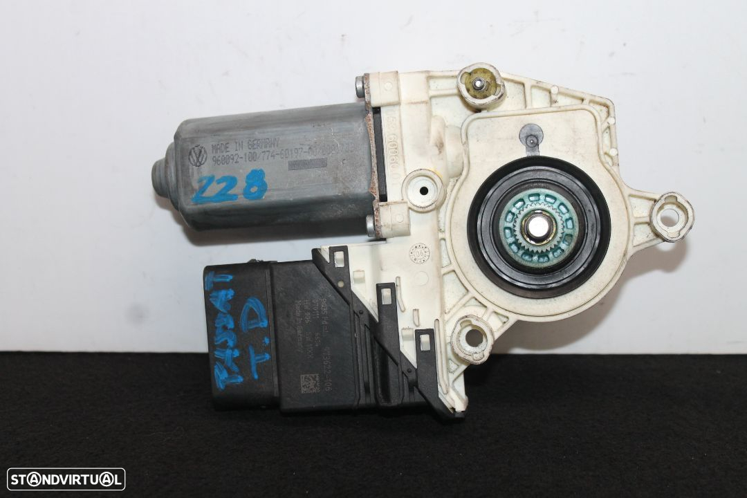 Motor Elevador Vidro Volkswagen Passat - 2