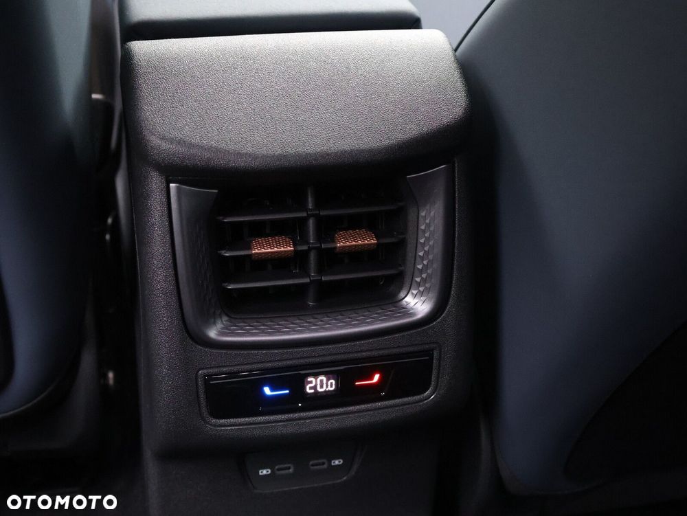 Cupra Terramar 1.5 eTSI mHEV DSG - 40