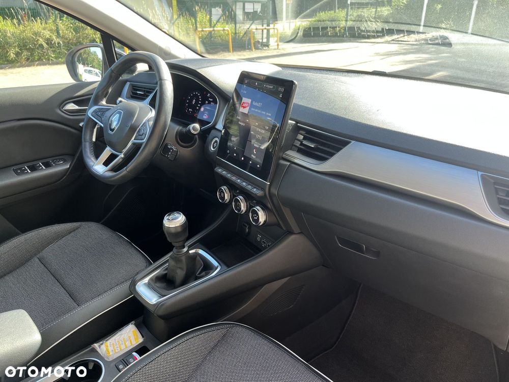 Renault Captur - 21