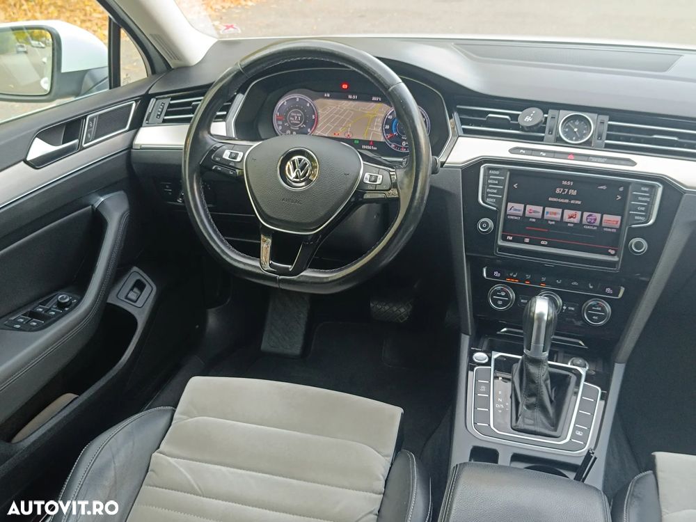 Volkswagen Passat 2.0 TDI DSG Highline - 7