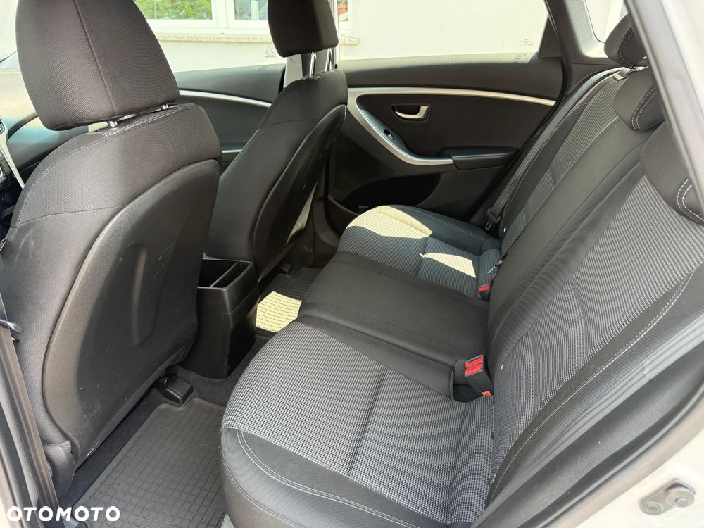Hyundai i30 1.6 GDI Classic - 7