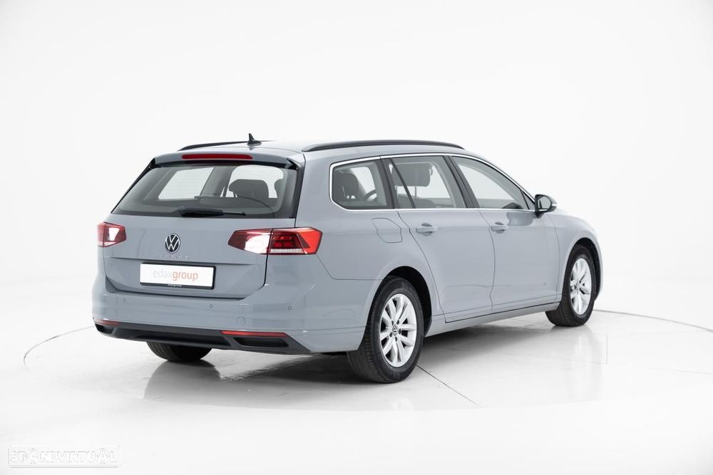 VW Passat Variant 2.0 TDI Business DSG - 4