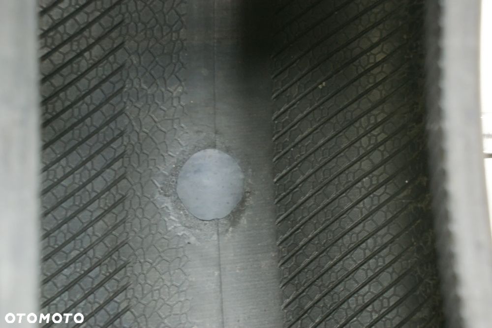 całoroczne 215/65R16C CONTINENTAL VANCONTACT 4SEASON , 7,2mm 2021r - 4