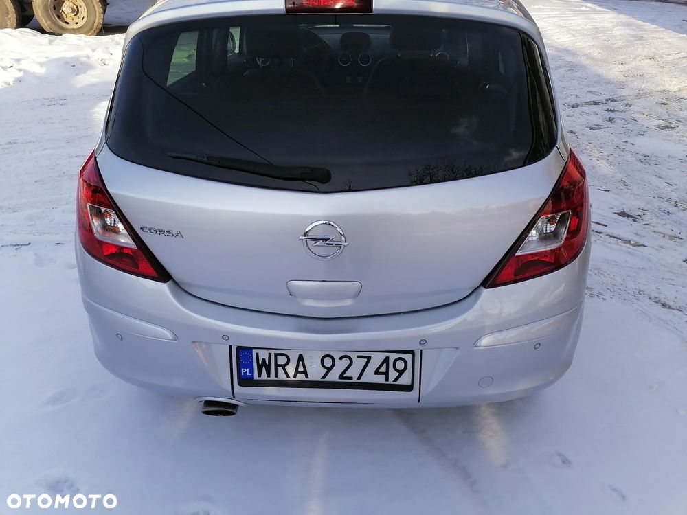 Opel Corsa 1.4 16V Energy - 3