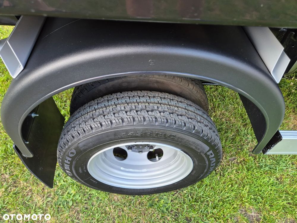 Kia K2900 K2500 - 17