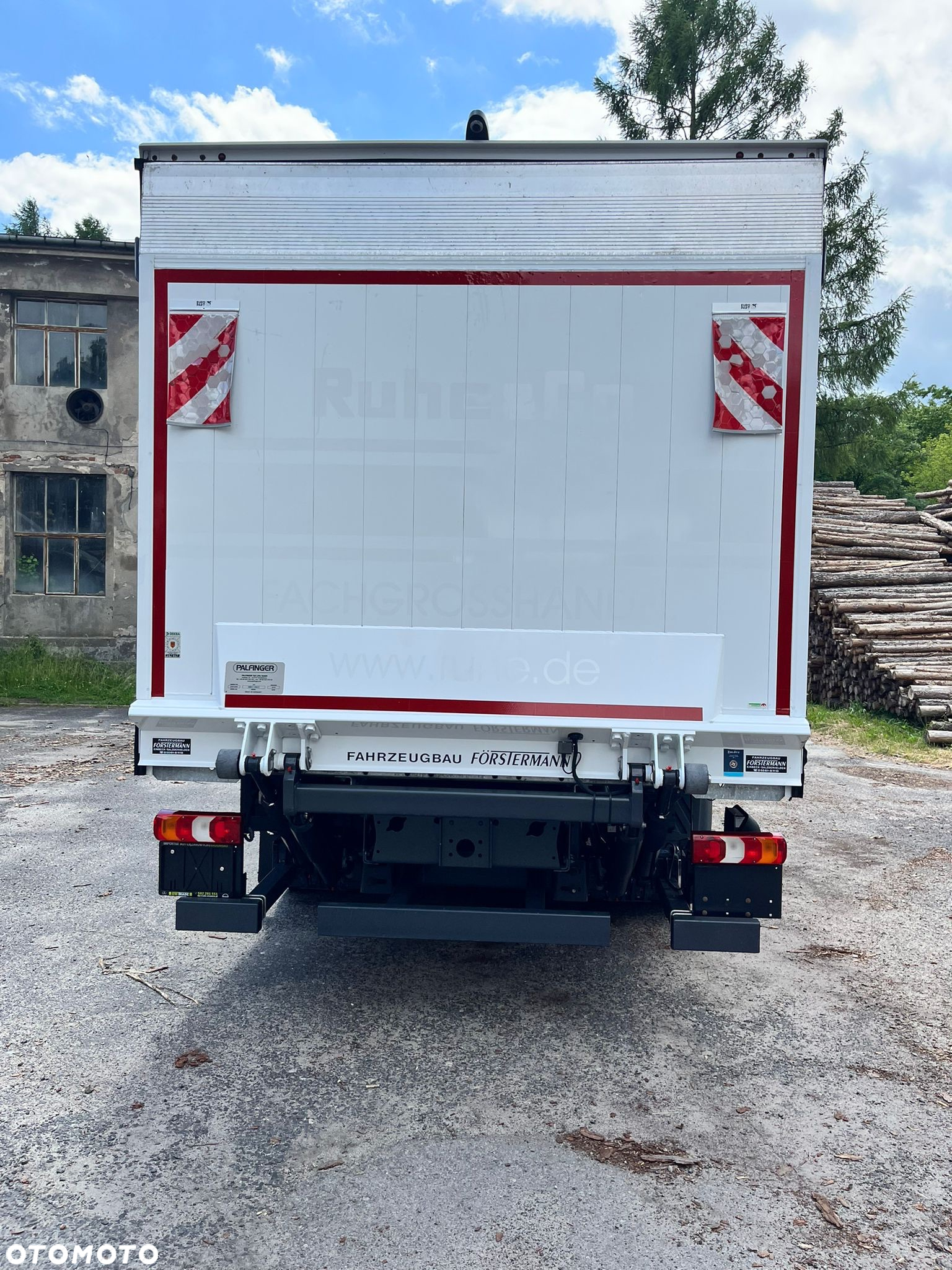 Mercedes-Benz ATEGO 1523L KONTENER 5.30 m | EURO-6 - 10