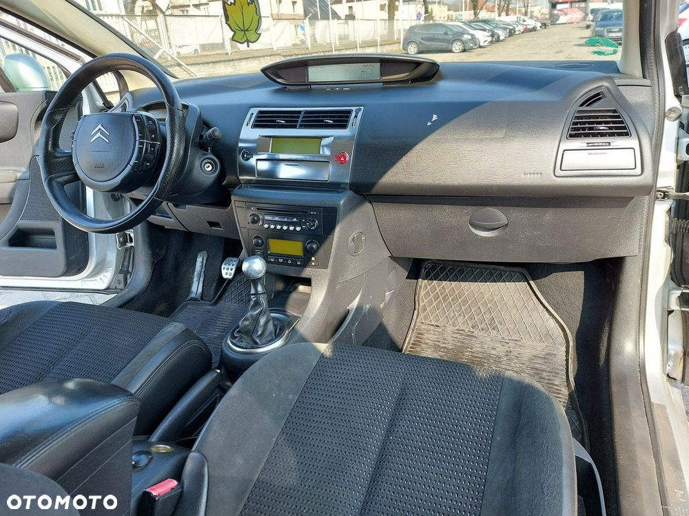 Citroën C4 - 9