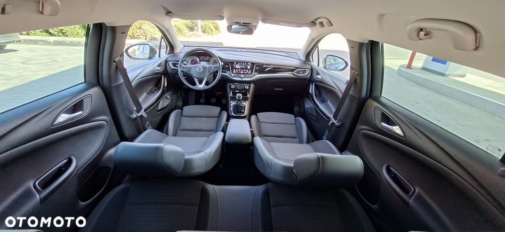 Opel Astra 1.4 Turbo Start/Stop Dynamic - 9