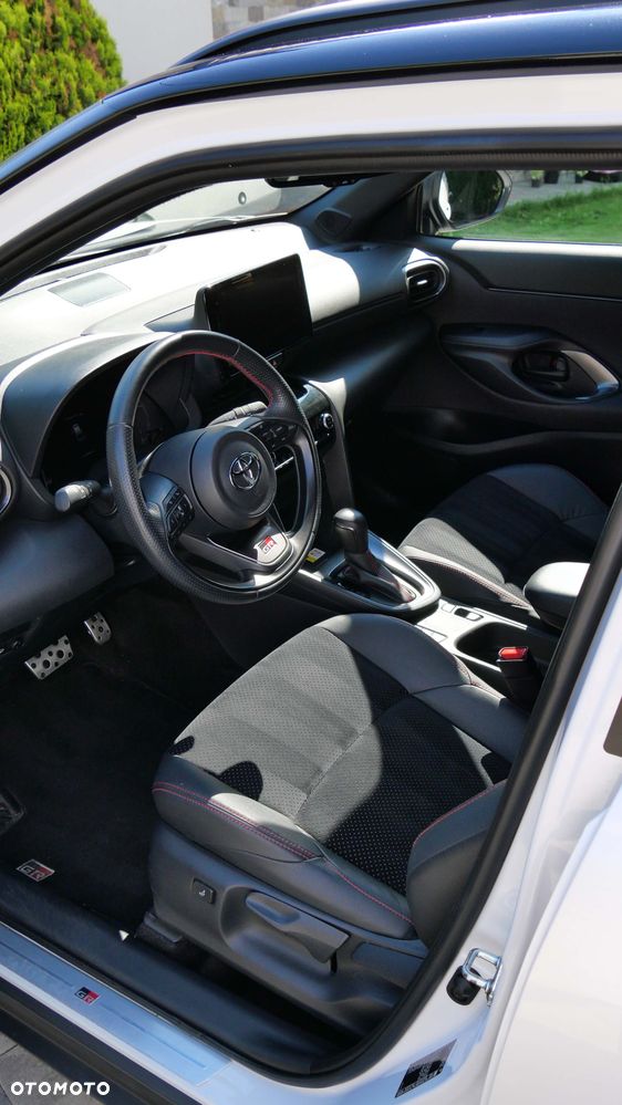 Toyota Yaris Cross - 11