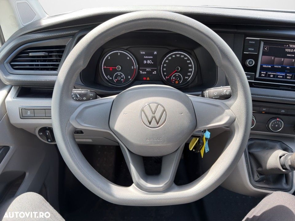 Volkswagen Transporter - 15
