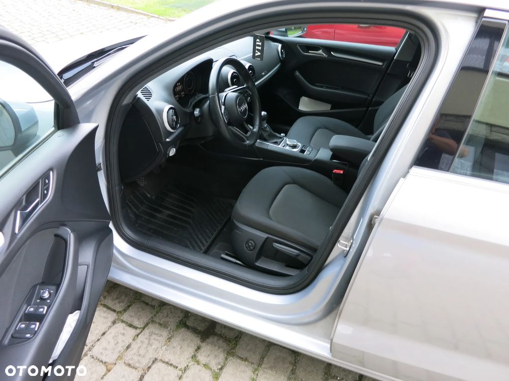 Audi A3 Limousine - 5