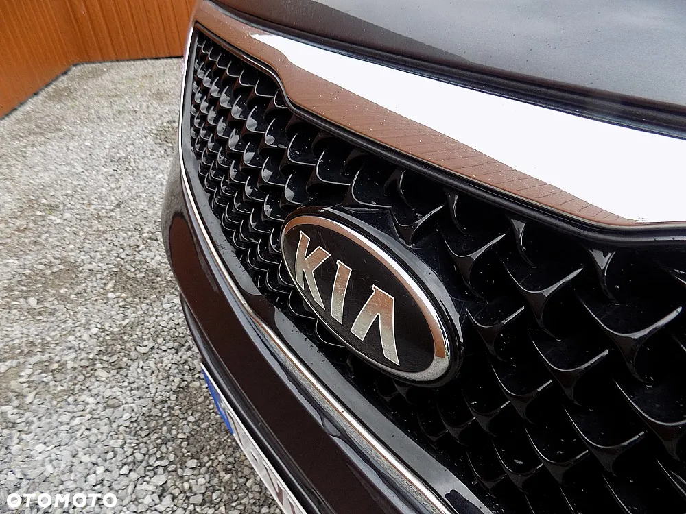 Kia Sportage 2,0 CRDI AWD Spirit - 24
