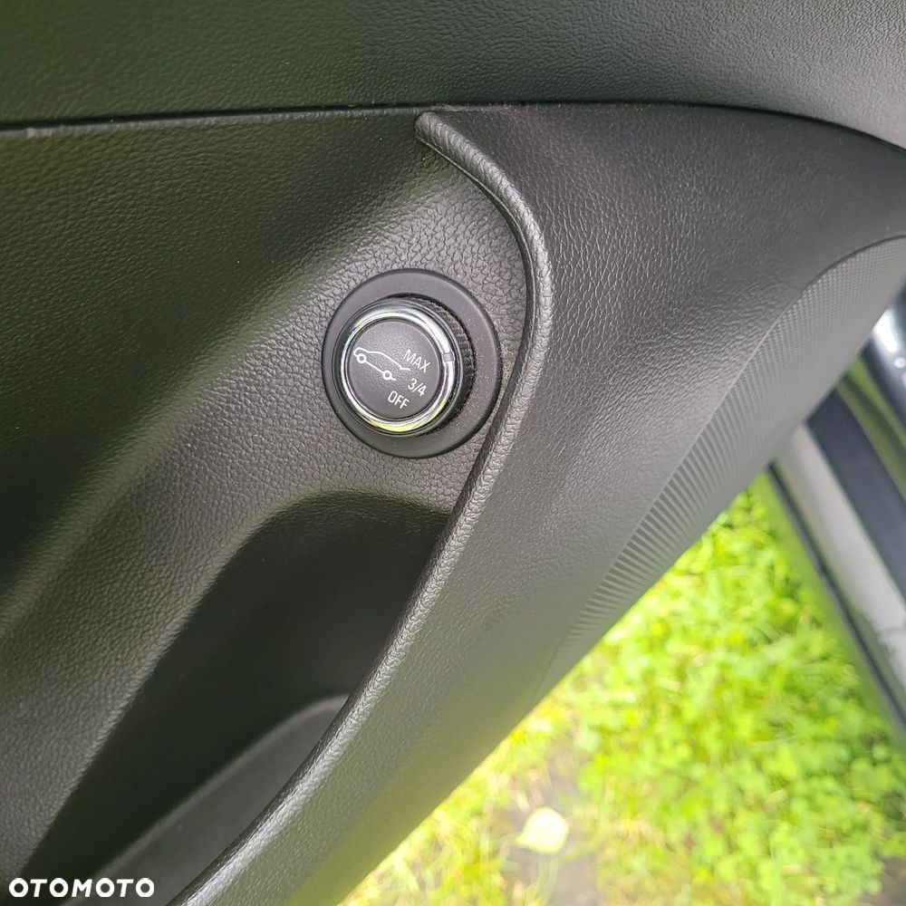 Opel Insignia 2.0 CDTI Edition S&S - 24