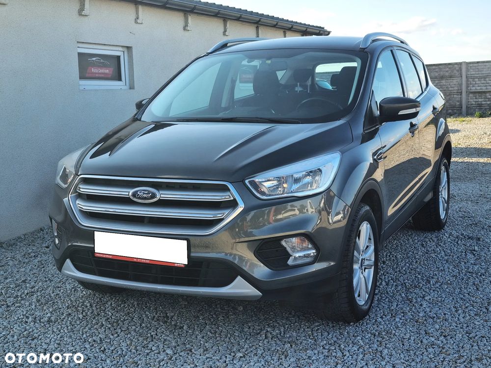 Ford Kuga 1.5 TDCi 2x4 Titanium - 6