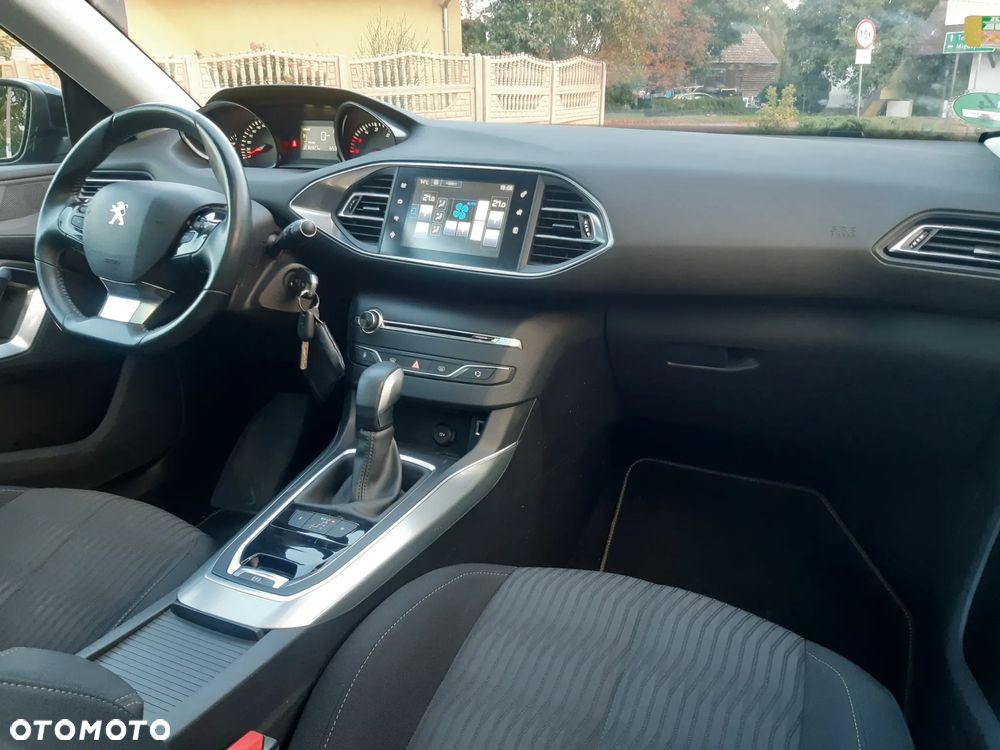 Peugeot 308 SW BlueHDi 150 Automatik Stop & Start Niveau 2 Business-Line - 13