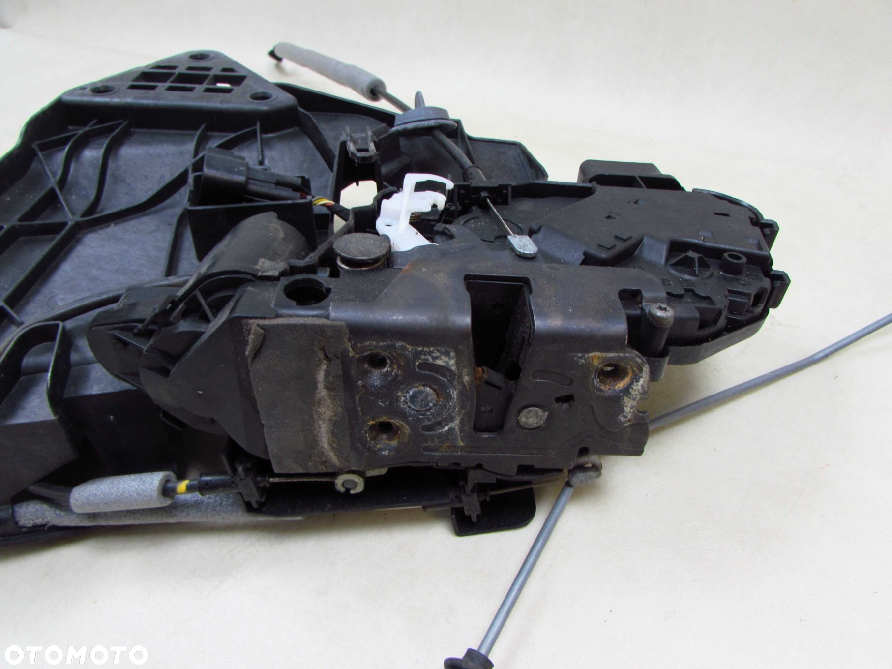 VOLVO V70 III S80 II XC70 III XC60 ZAMEK DRZWI LEWY PRZOD KEYLESS 10 PIN + 4 PIN 31253677 DOCIAG - 9
