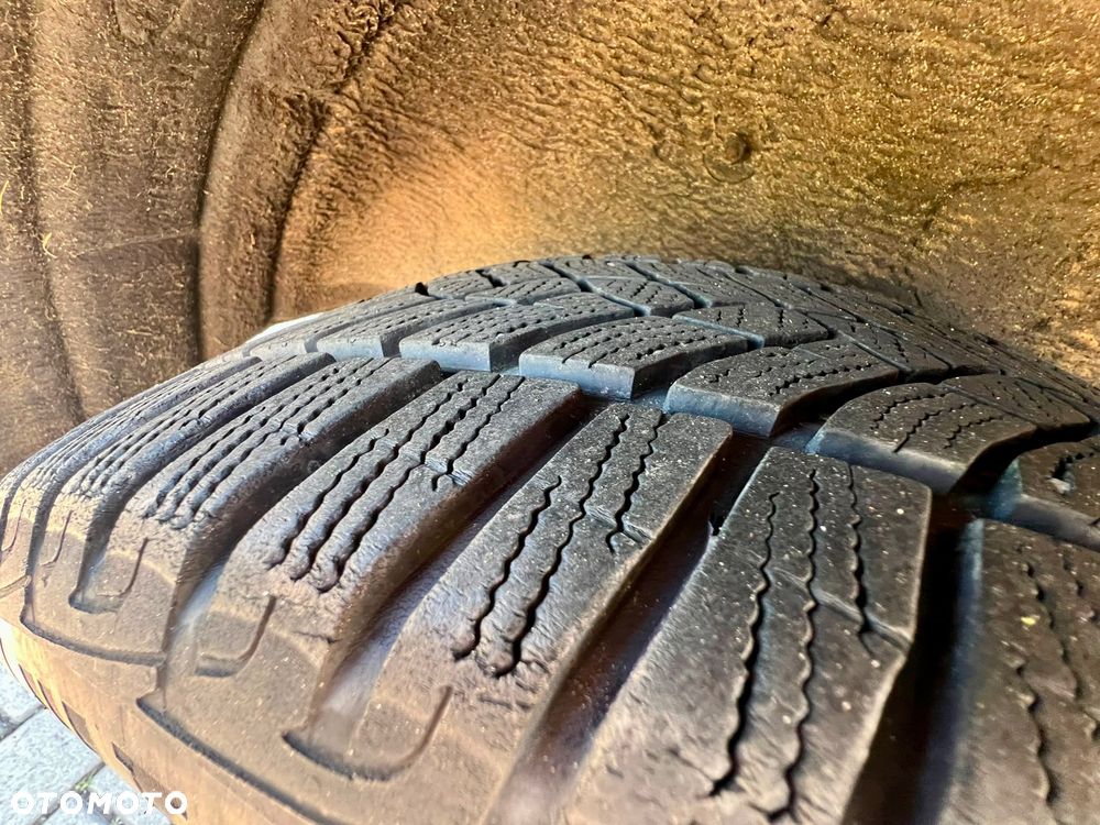 Ford Mondeo - 34