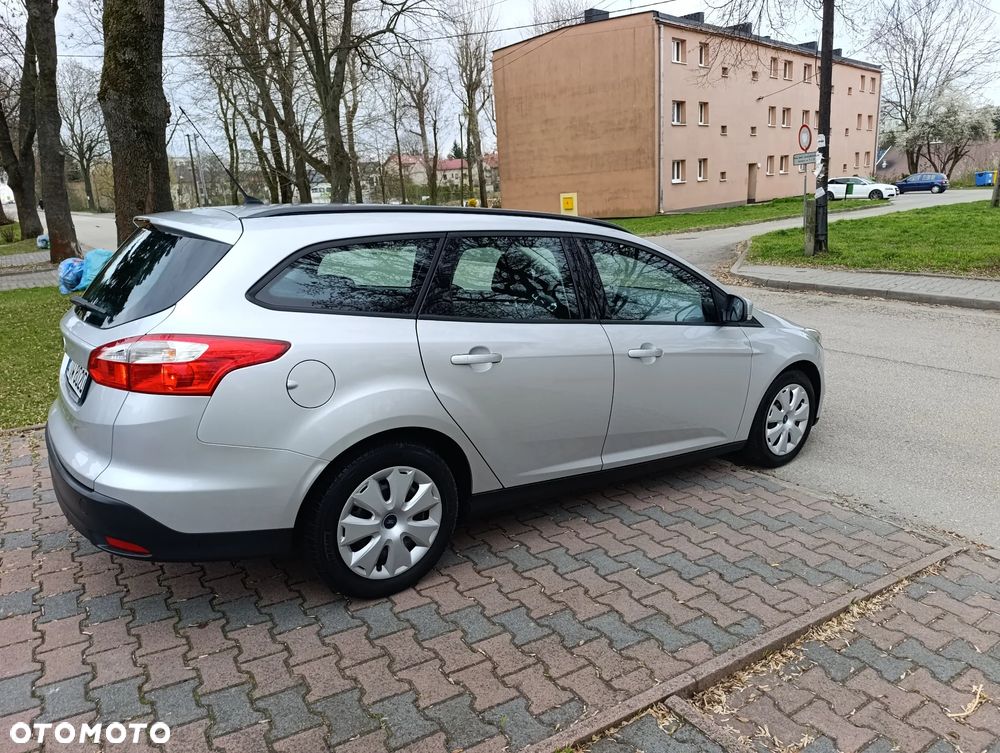 Ford Focus 1.6 TDCi DPF Titanium - 7