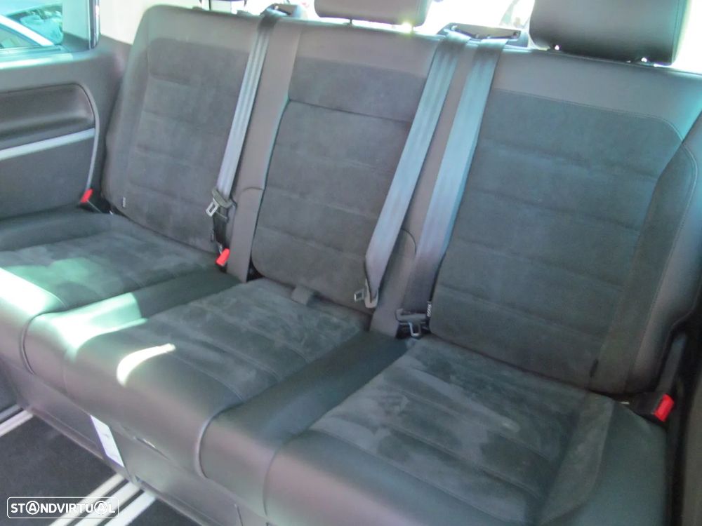 VW Multivan 2.0 TDi BM Highline DSG - 21