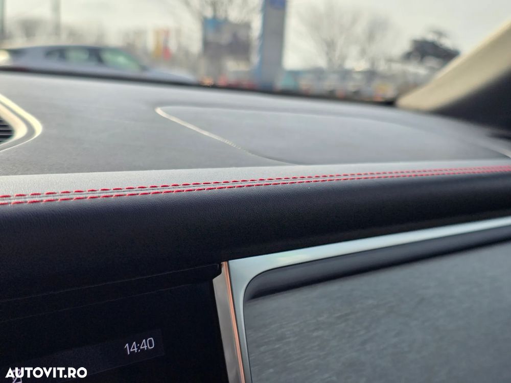 Porsche Macan GTS PDK - 29