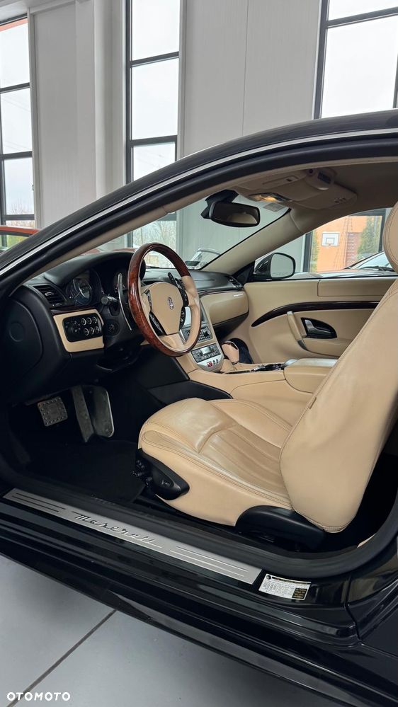 Maserati GranTurismo - 8