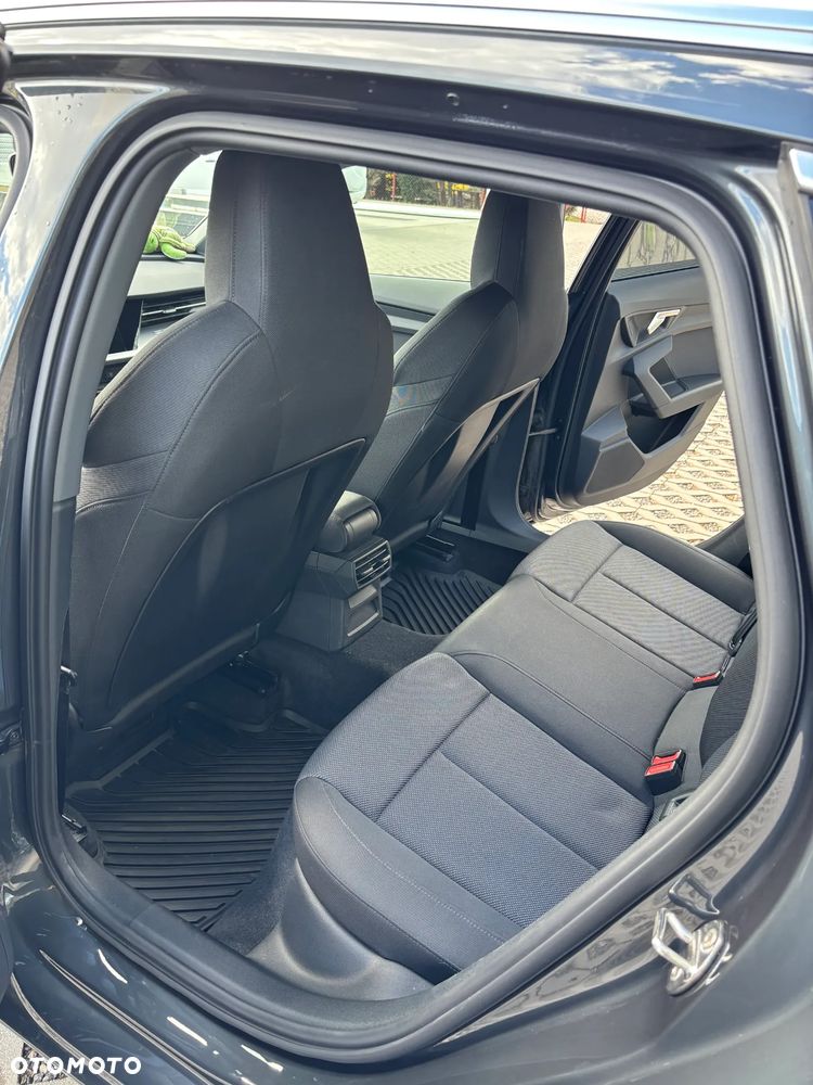 Audi A3 Sportback 35 TFSI mHEV S tronic - 8