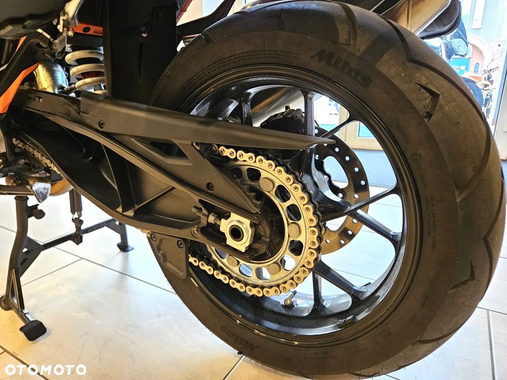 KTM Super Adventure - 24