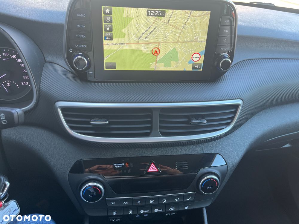 Hyundai Tucson blue 1.6 CRDi 2WD DCT Style - 27