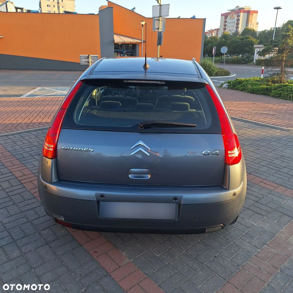 Citroën C4 1.6 16V SX - 10