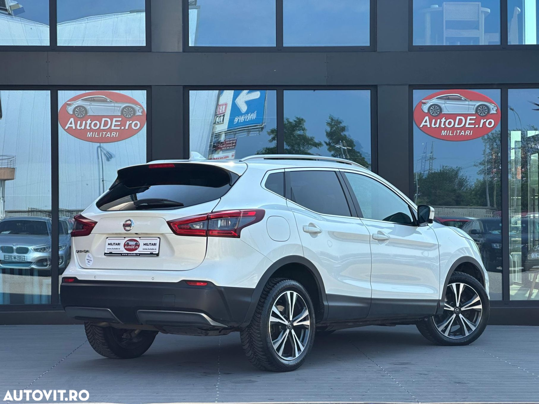 Nissan Qashqai - 4