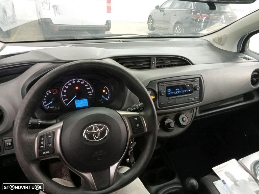 Toyota Yaris bizz 1.0 VVT-i c/IVA - 3