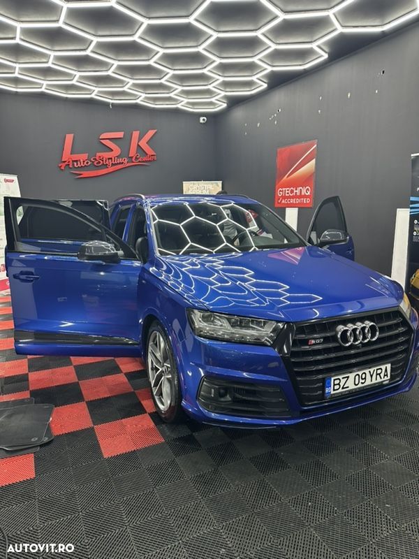 Audi SQ7 4.0 TDI quattro Tiptronic - 6