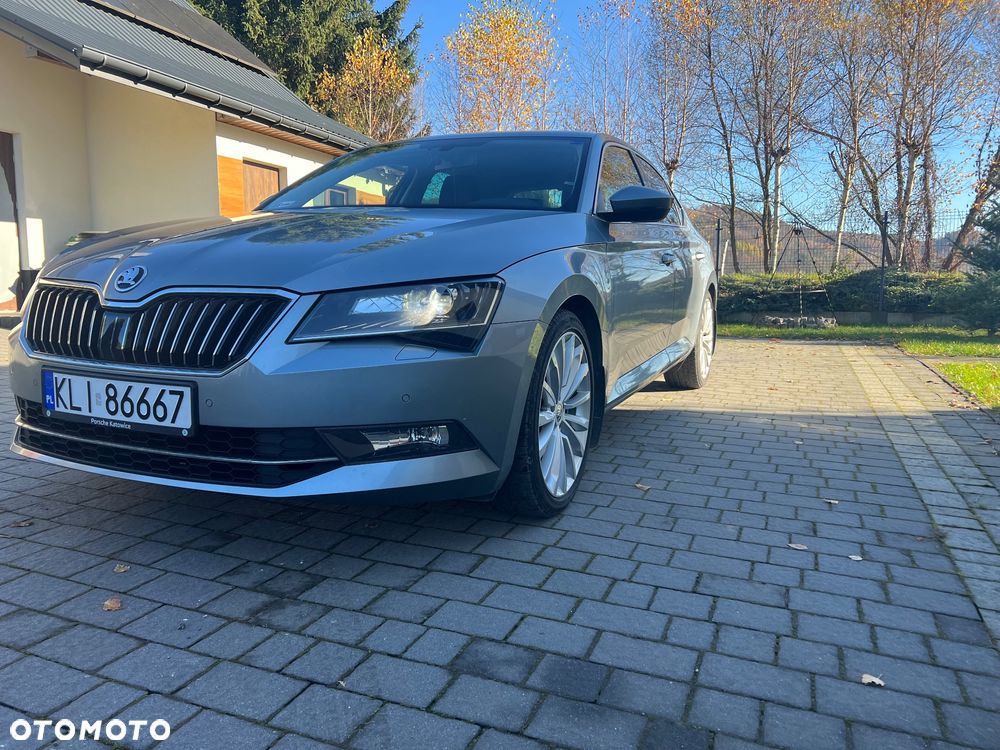 Skoda Superb 2.0 TDI Style DSG - 6