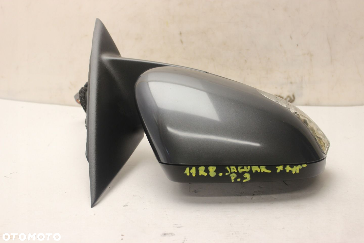 LUSTERKO PRAWE JAGUAR X-TYPE LIFT 07R- 9 PIN - 6
