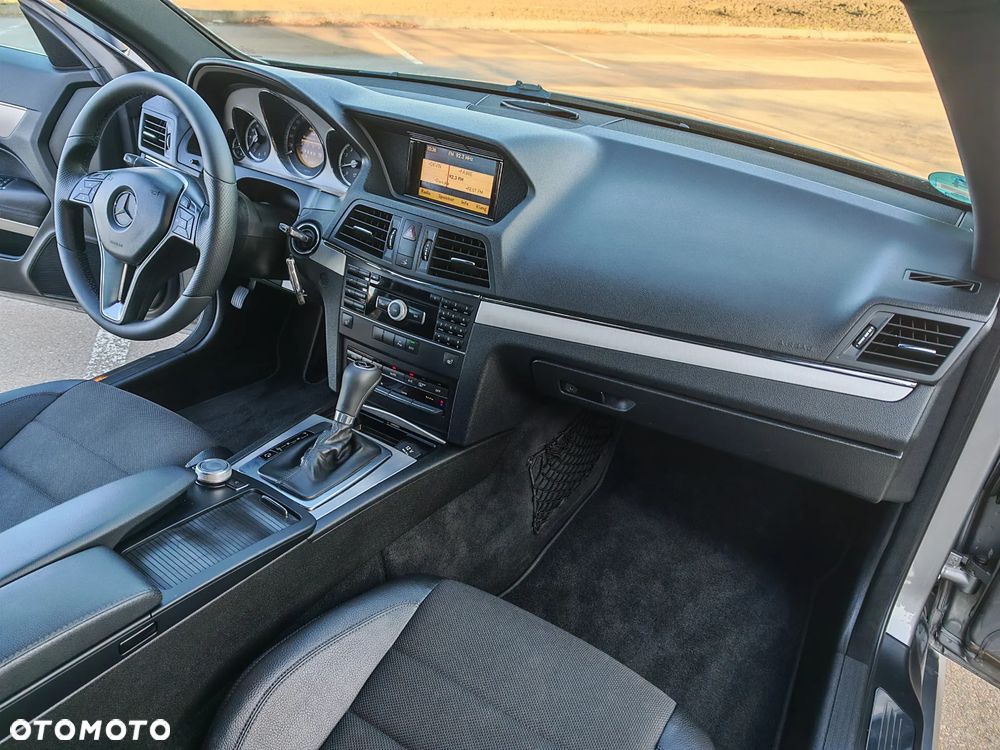 Mercedes-Benz Klasa E - 14