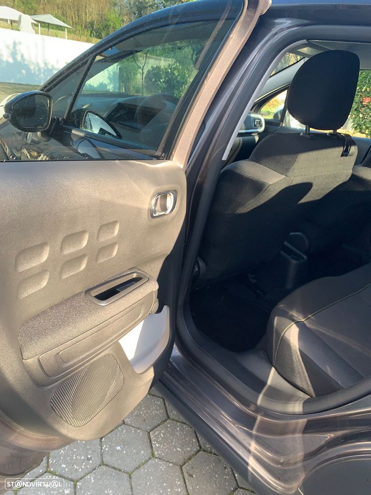 Citroën C3 1.2 PureTech C-Series - 16