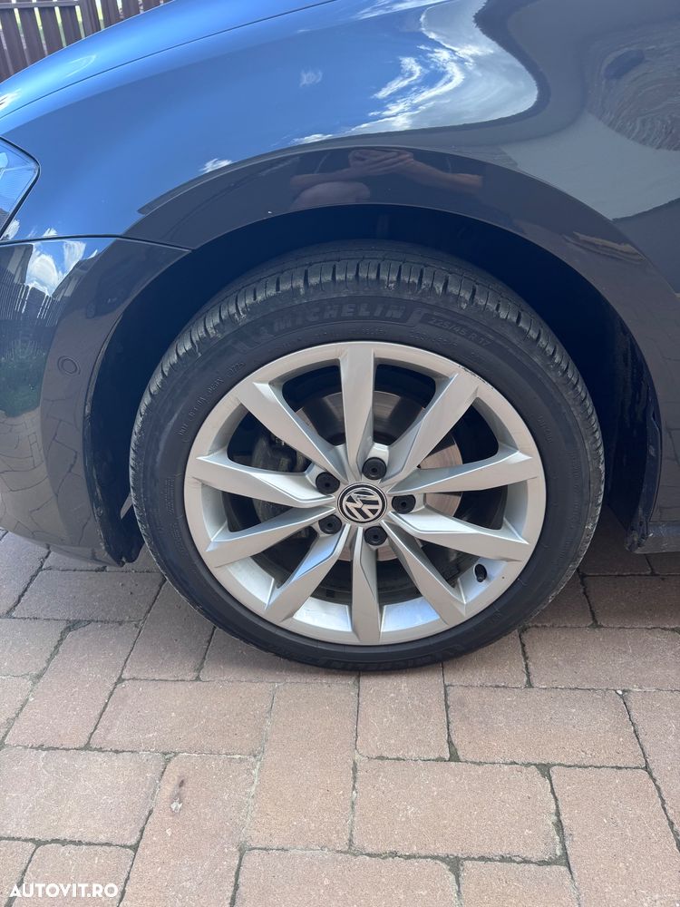 Volkswagen Golf - 4