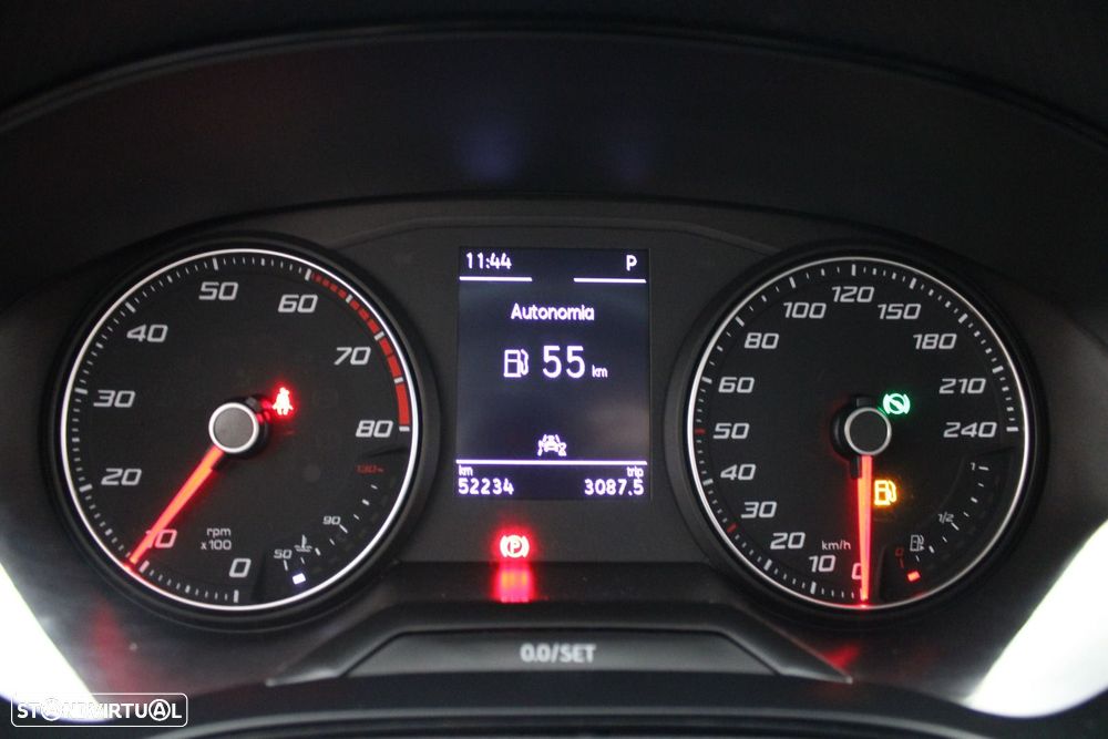 SEAT Arona 1.0 TSI Style DSG - 33