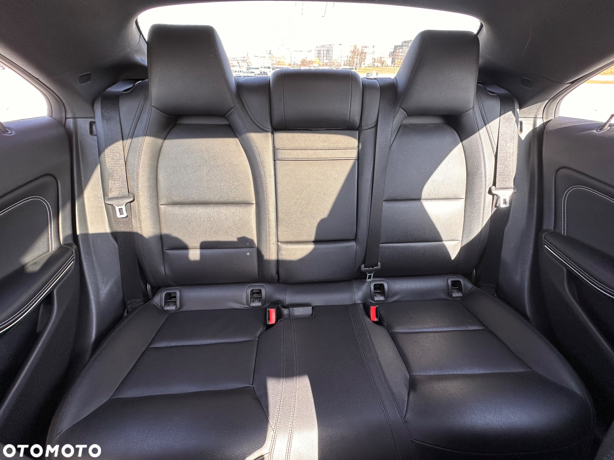 Mercedes-Benz CLA 250 Sport 7G-DCT - 15