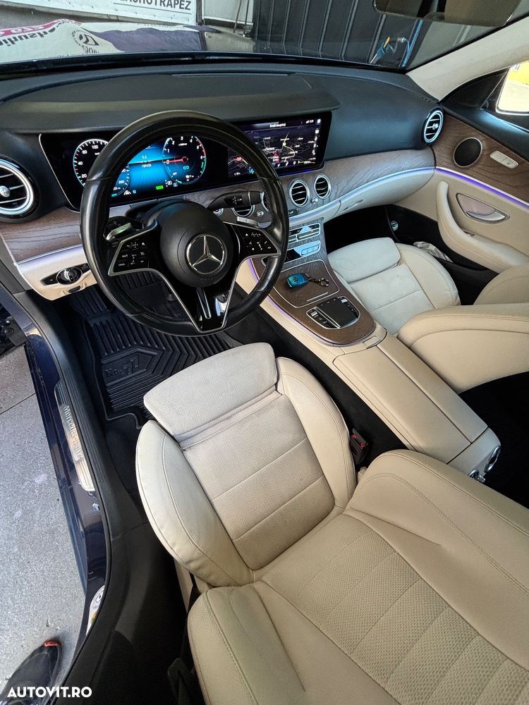 Mercedes-Benz E 300 de 9G-TRONIC Exclusive - 14