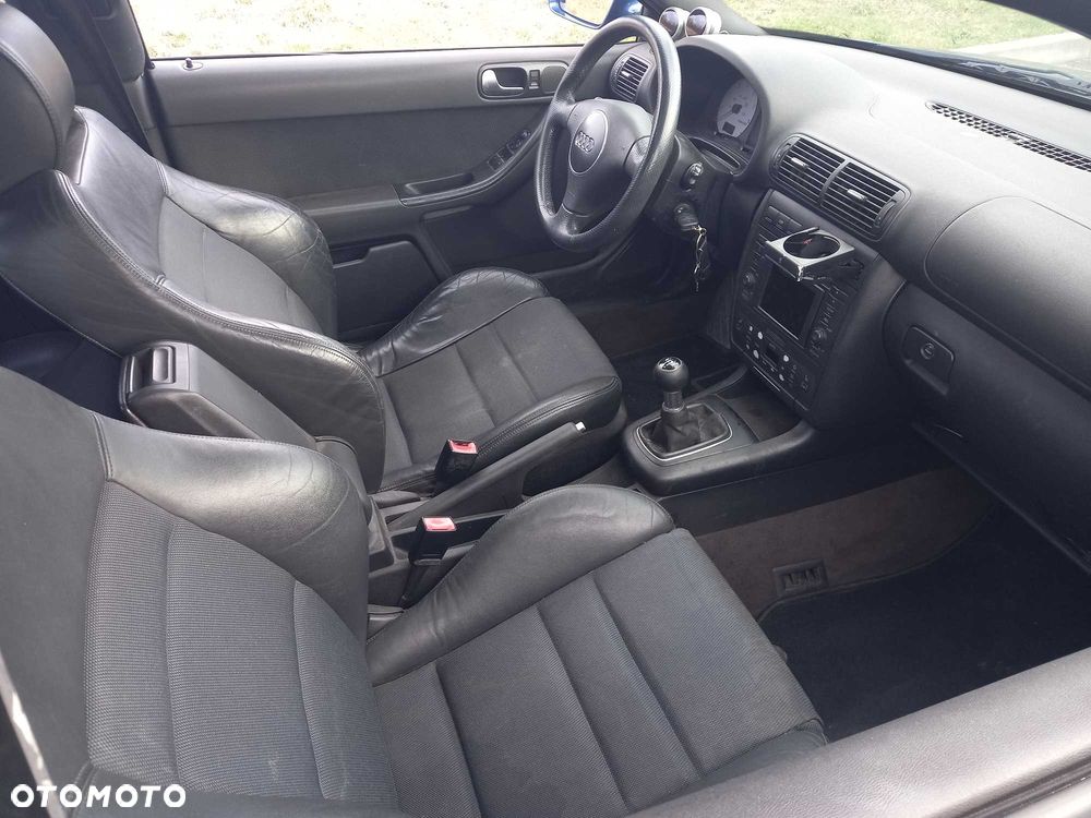 Audi A3 Sportback 2003 photo 4