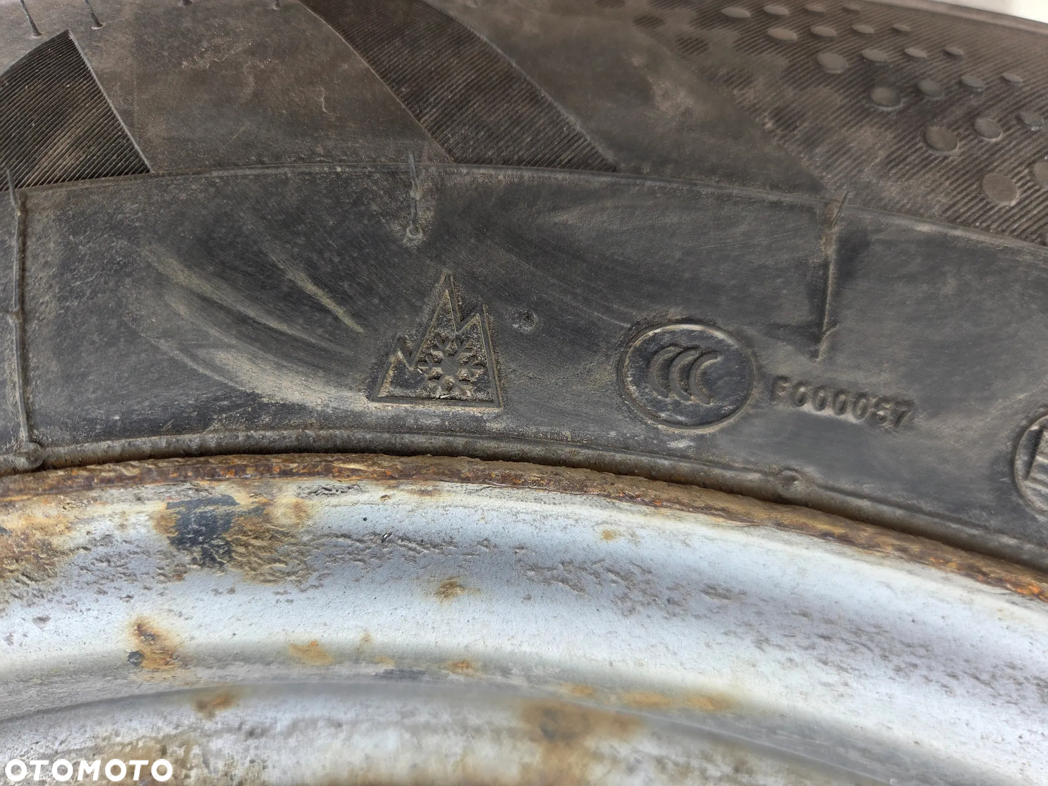 Felgi stalowe z oponami Peugeot Expert III 5 x 112 - 9