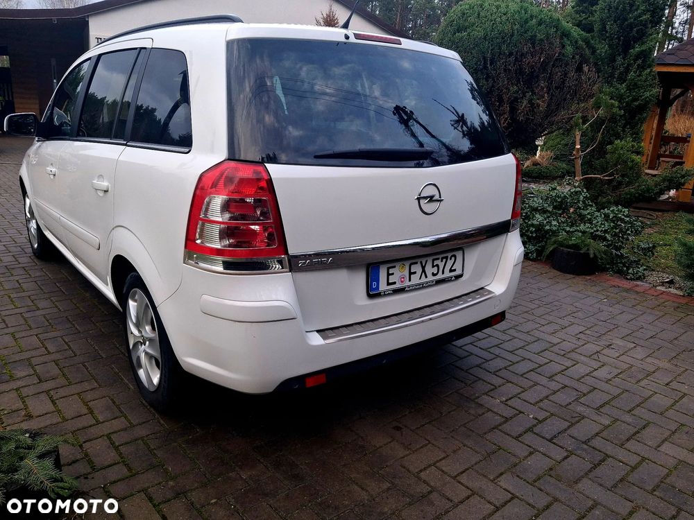 Opel Zafira 1.8 Design Edition - 4